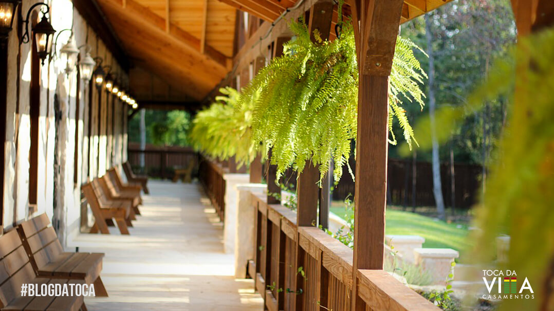 O charme em celebrar a união no campo