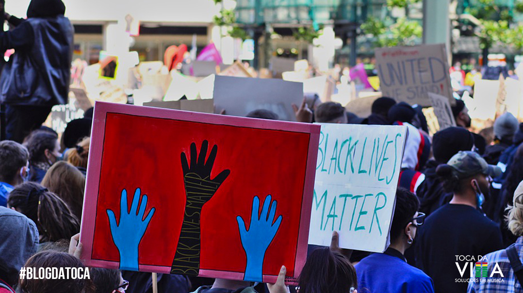 Documentário AmarElo, do rapper Emicida