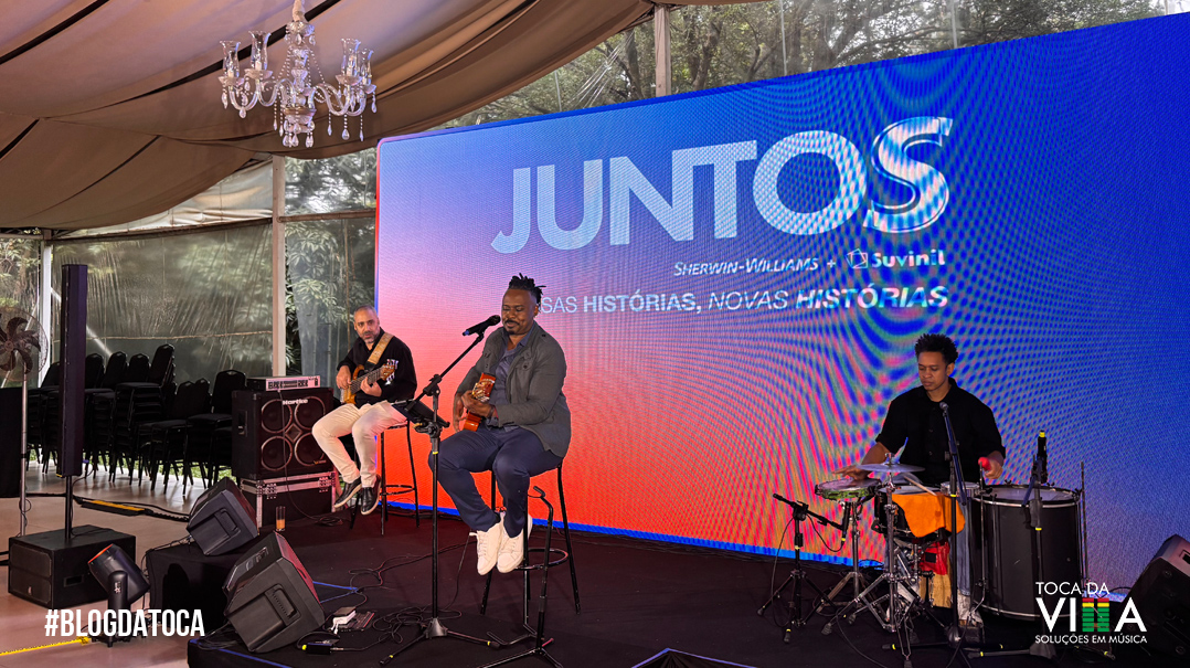 Mais de uma atração no evento